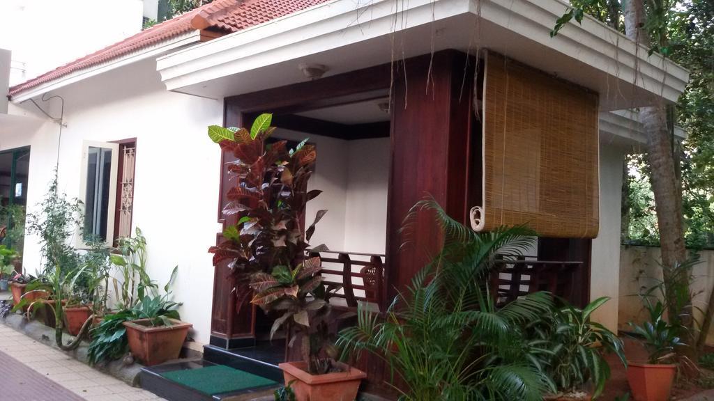 Raja Park Beach Resort Varkala Exterior foto