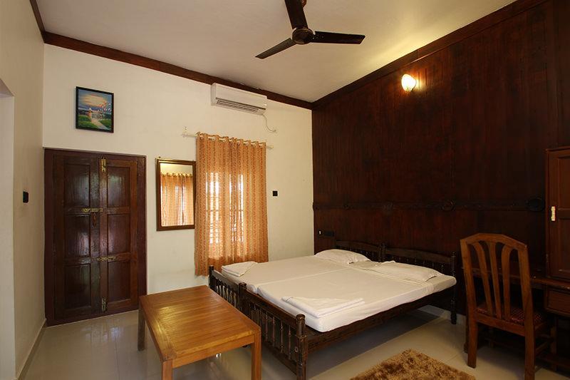 Raja Park Beach Resort Varkala Exterior foto