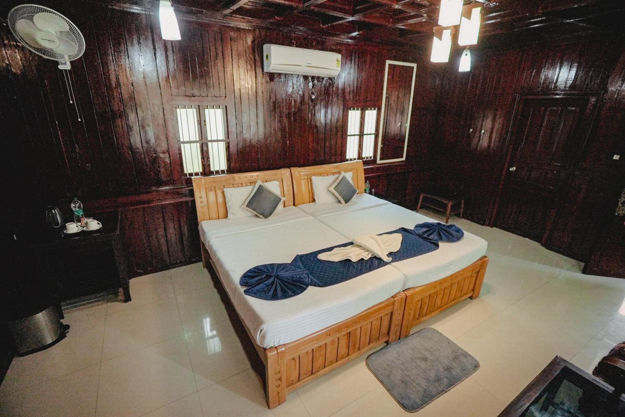 Raja Park Beach Resort Varkala Exterior foto