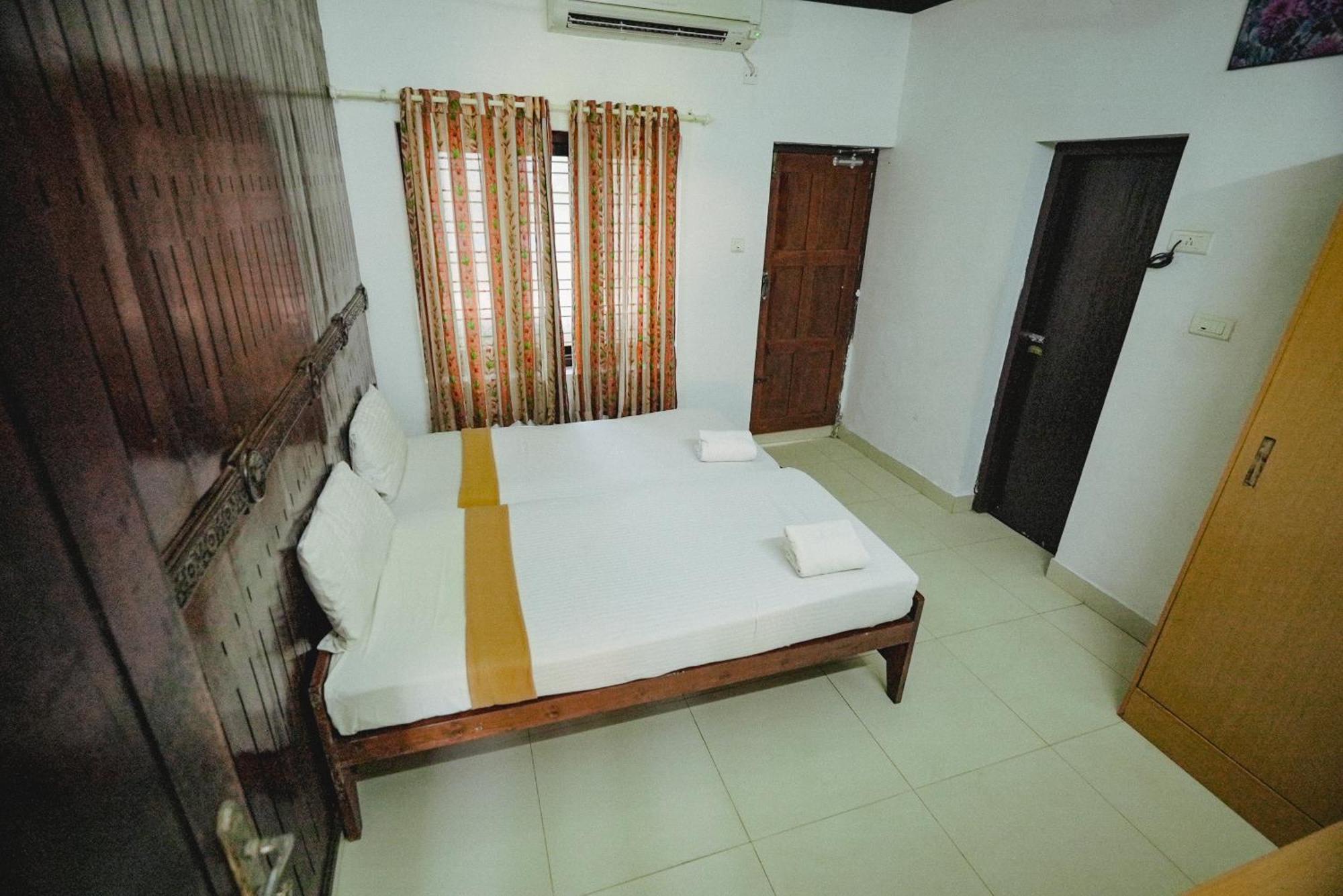 Raja Park Beach Resort Varkala Exterior foto
