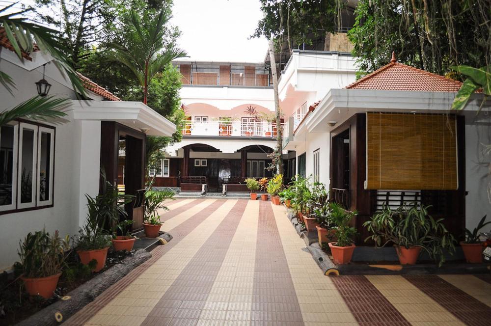 Raja Park Beach Resort Varkala Exterior foto