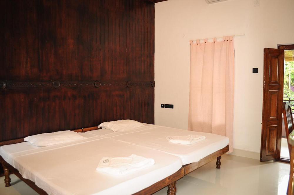 Raja Park Beach Resort Varkala Zimmer foto